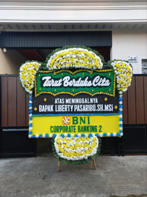 Papan Bunga Duka di Kebun Kenanga