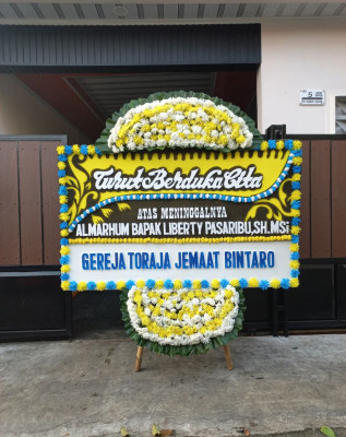 Papan Bunga Duka di Kebun Kenanga