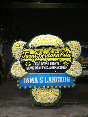 Papan Bunga Duka di Kebun Kenanga